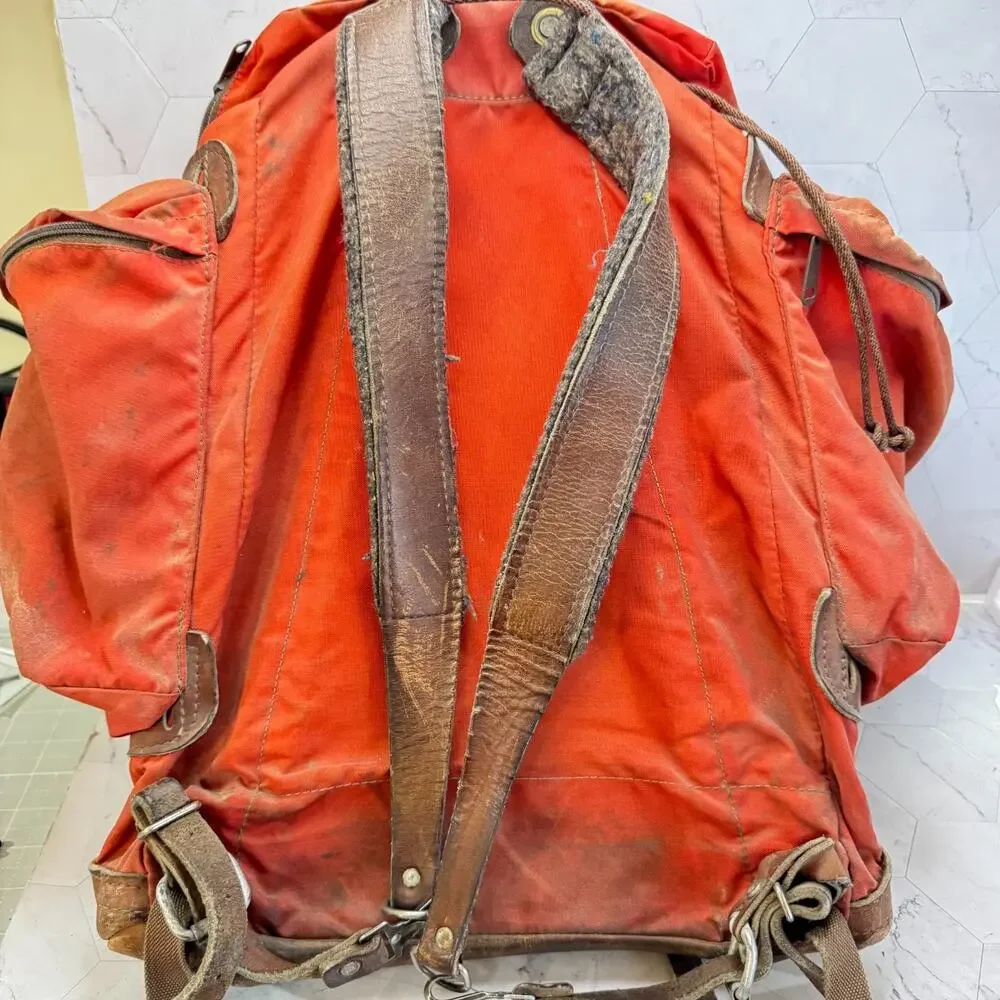 Vintage Alpine Designs Sport Backpack Boulder CO Red Leather Bottom Hiking USA